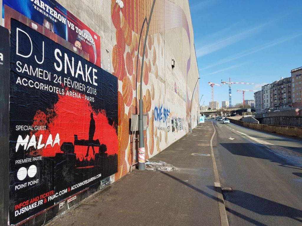 Affiche sur le périphérique parisien pour Dj Snake à l’Accorhotels Arena de Paris