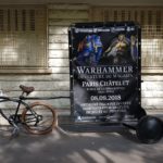 Vélo publicitaire d’affichage mobile urbain pour l’ouverture du magasin Warhammer du Châtelet à Paris.