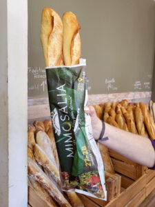 Sac à pain publicitaire de boulangerie pour communication locale en marketing de proximité