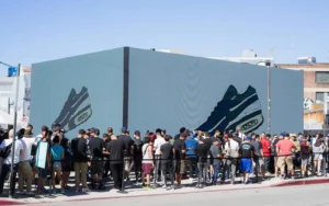 Une campagne publicitaire réussie par une Agence Street Marketing Paris pour le « Air Max Day » pour la marque NIKE